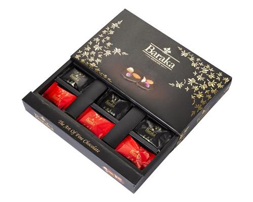 فرآورده کاکائویی با روکش مغز دانه های خوراکی باراکا